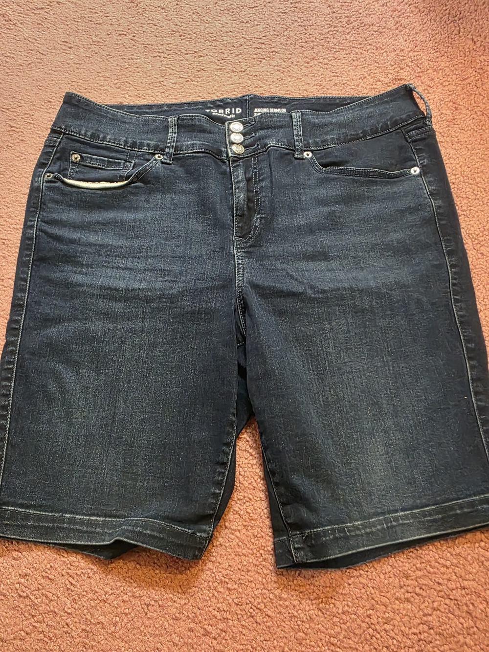 torrid Dark Dark Blue Stretch Denim Jegging Bermuda Shorts 20